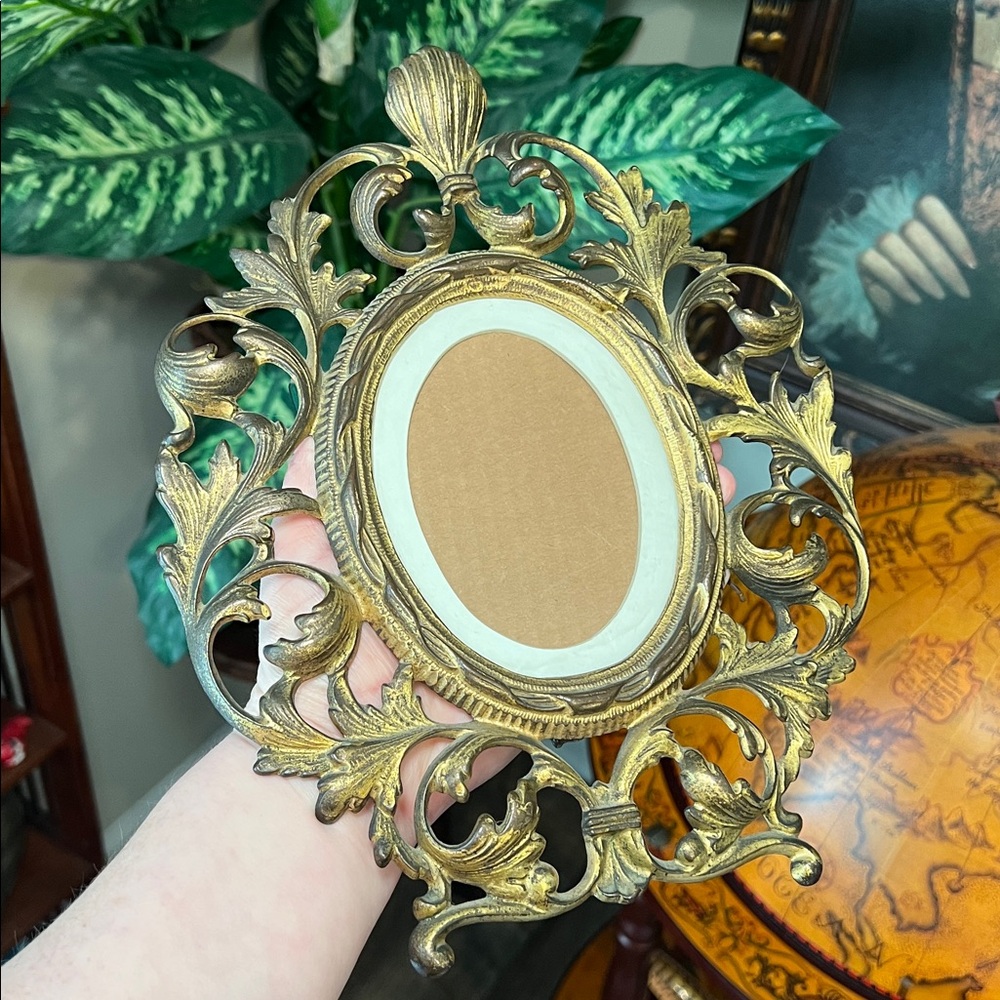 Vintage Antique Gold Gilt Brass Bronze Frame Ornate Italian Filigree Scrollwork - Picture 2 of 10